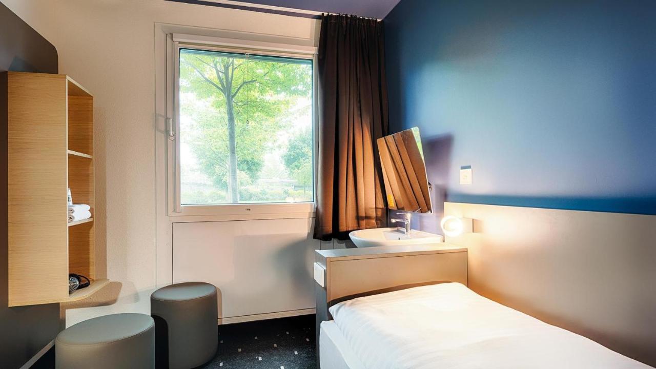 B&B Hotel Muenchen-Garching Garching bei München Eksteriør billede
