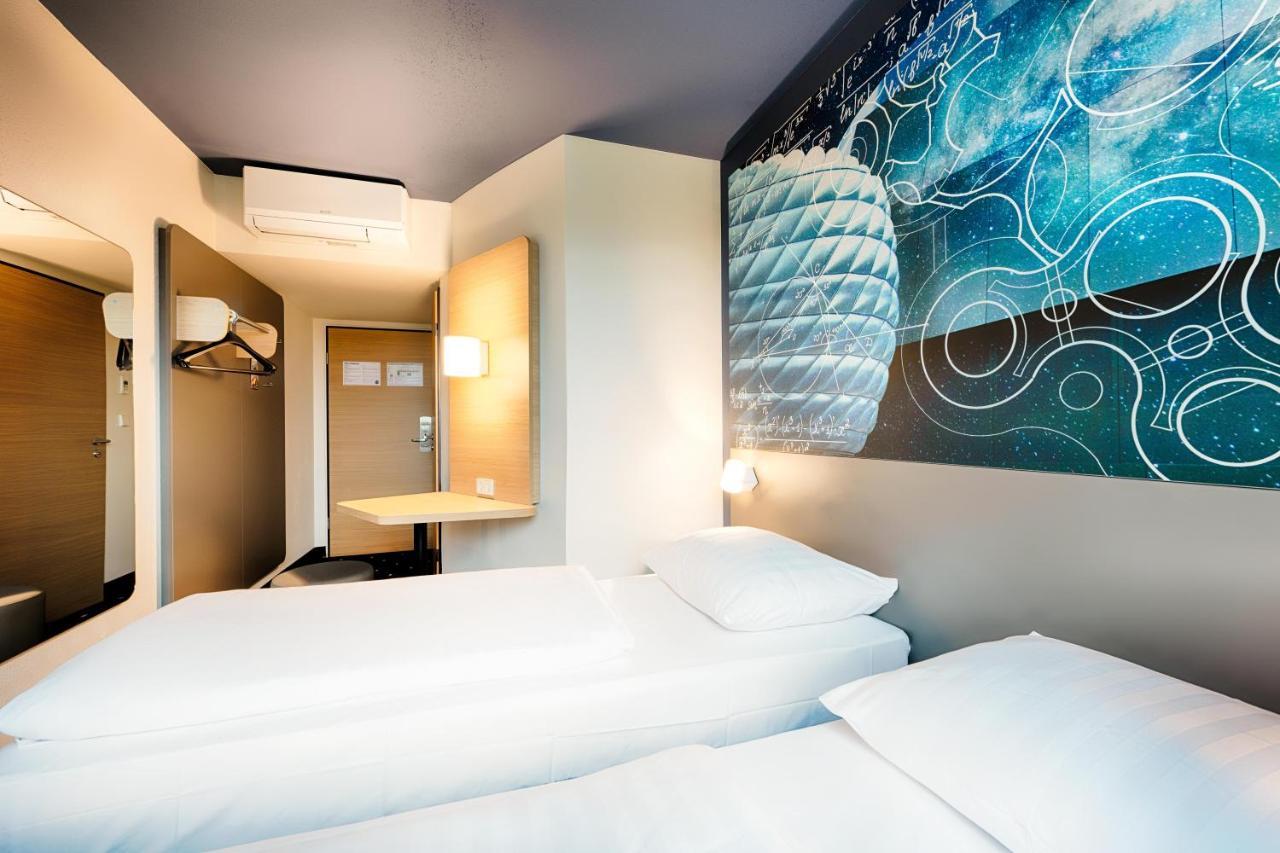 B&B Hotel Muenchen-Garching Garching bei München Eksteriør billede