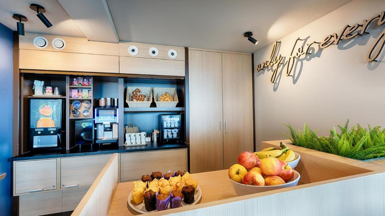 B&B Hotel Muenchen-Garching Garching bei München Eksteriør billede
