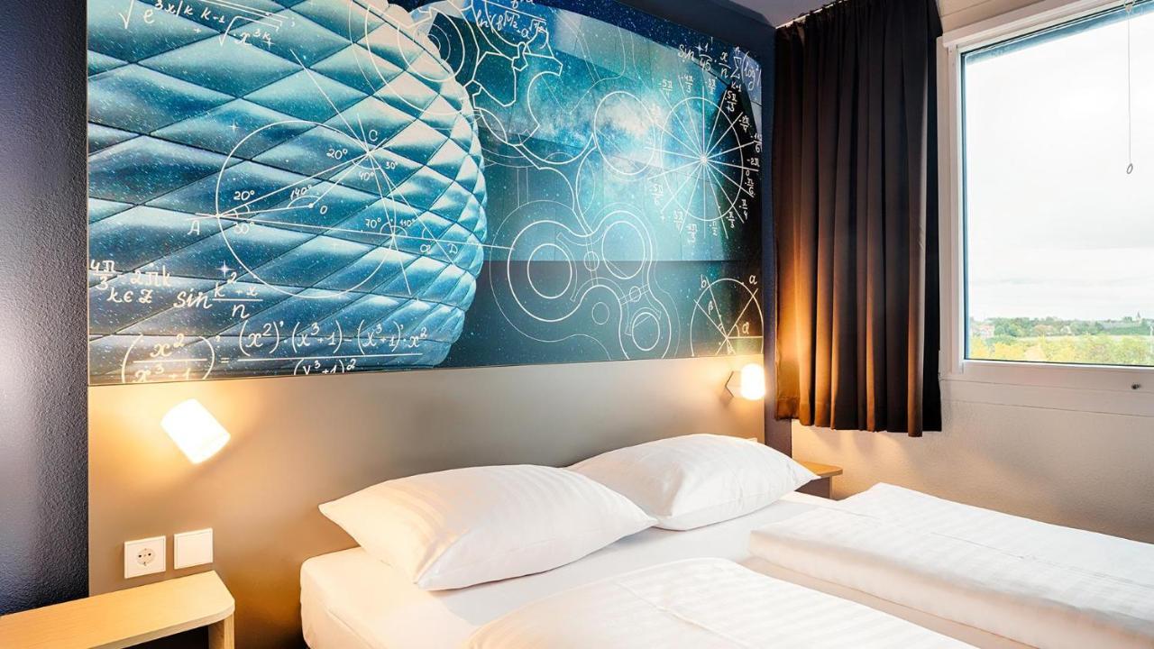 B&B Hotel Muenchen-Garching Garching bei München Eksteriør billede