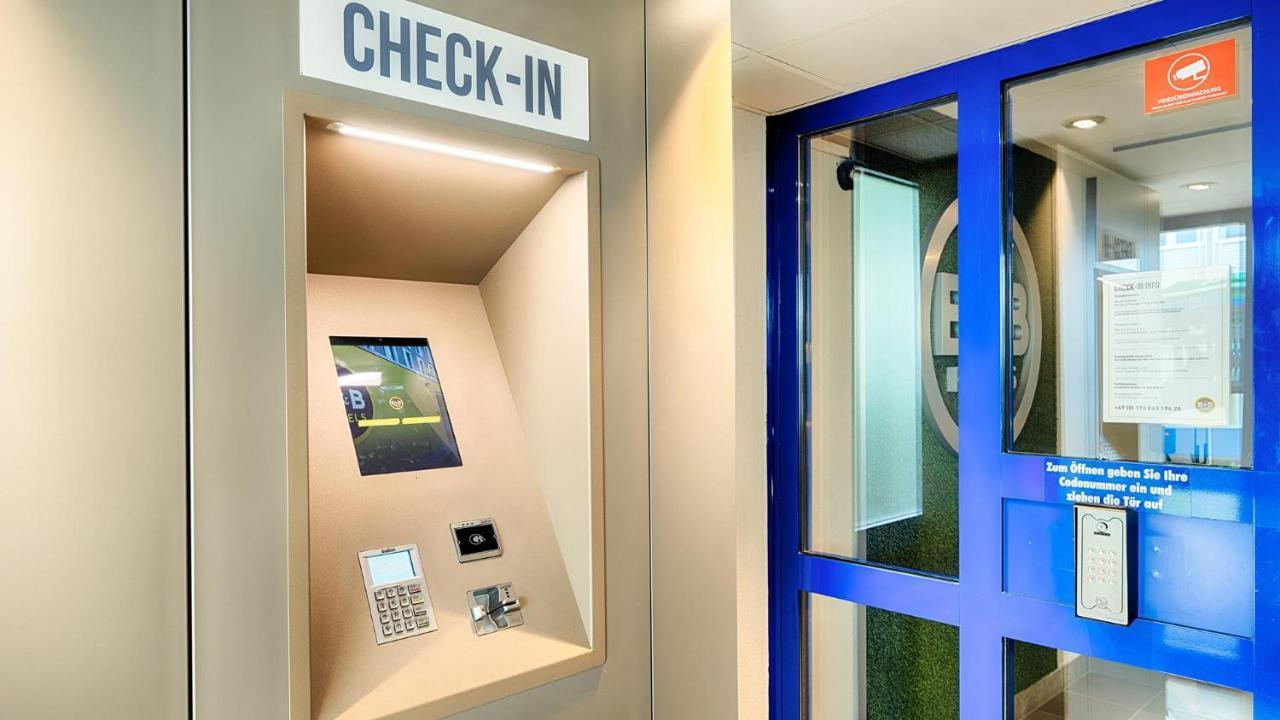 B&B Hotel Muenchen-Garching Garching bei München Eksteriør billede