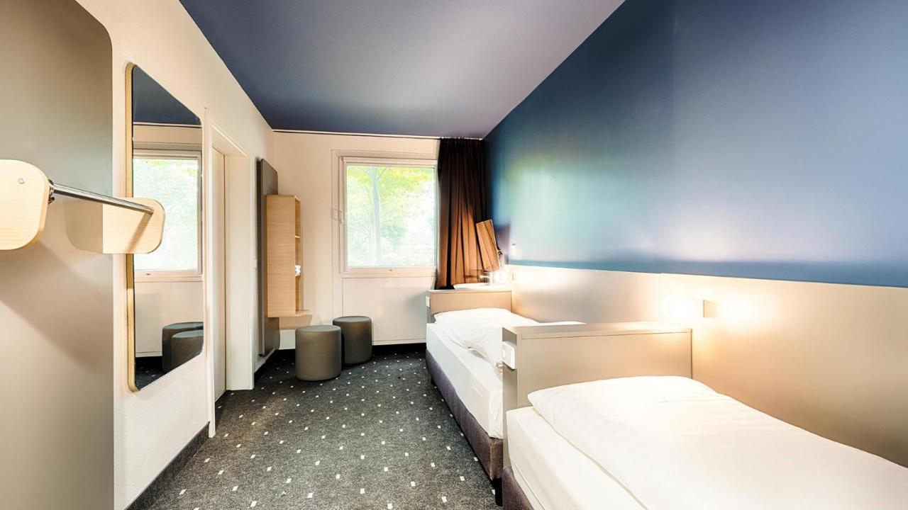 B&B Hotel Muenchen-Garching Garching bei München Eksteriør billede
